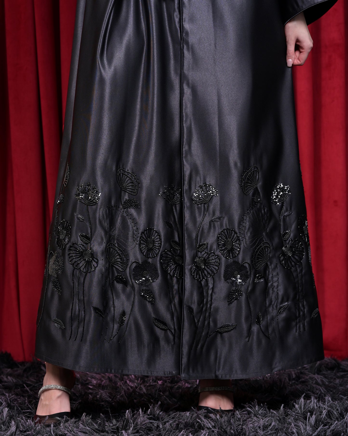 Gleaming Shadow | Black Abaya